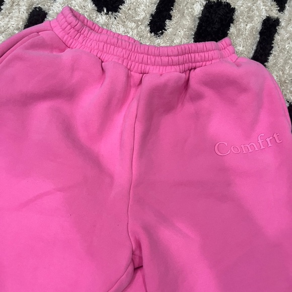 Pink comfrt sweatpants kids XL run small only worn once - Picture 1 of 5